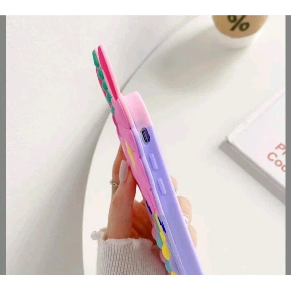 NWOT iPhone 5/5s/SE Pop It Rainbow Unicorn Silicone Phone Case w/AdjLanyard